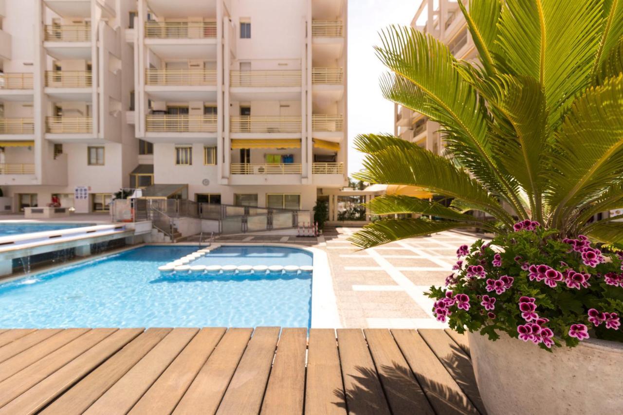 Novelty 2 Habitaciones Vista Al Mar Salou Exterior photo