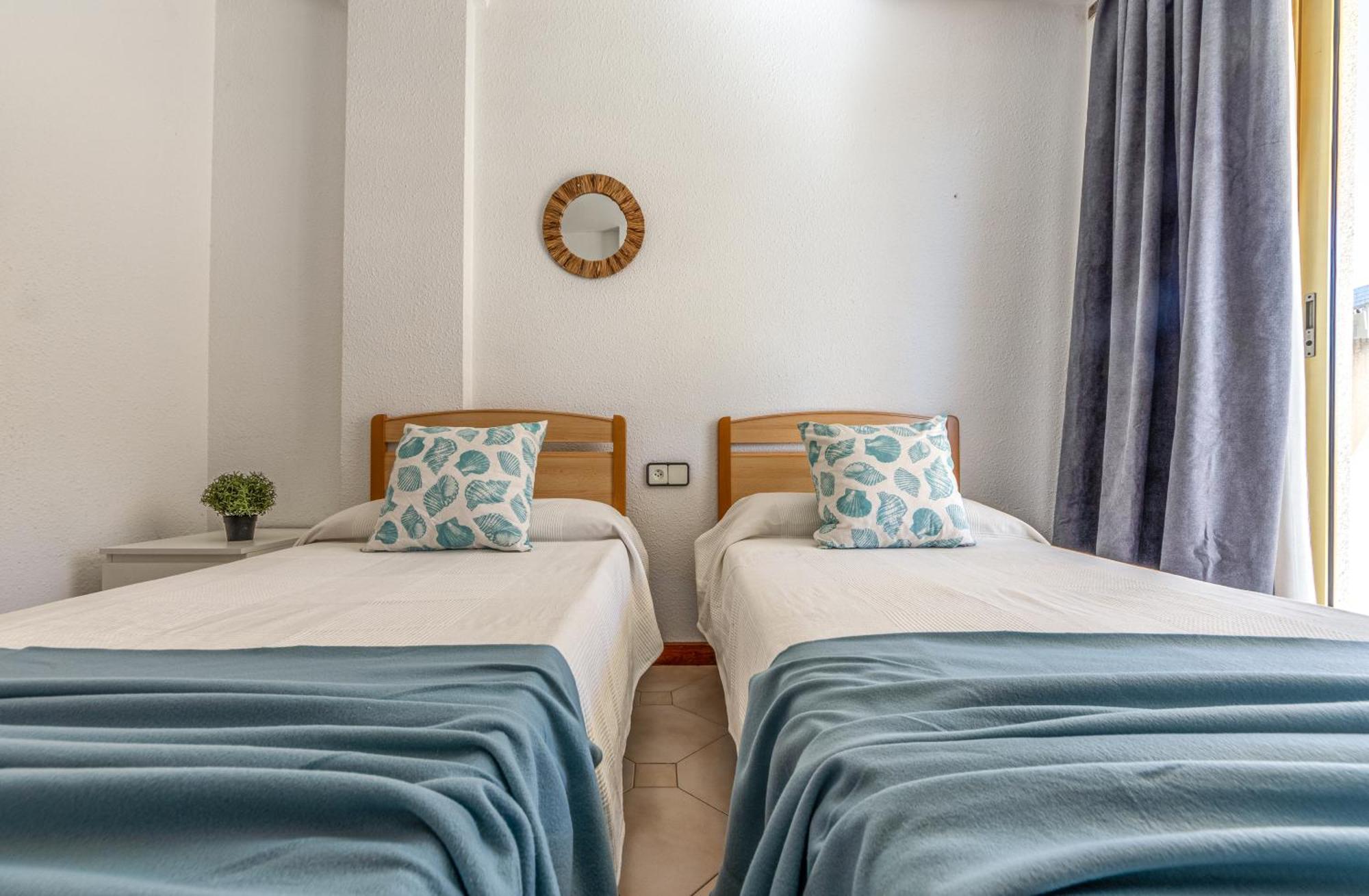 Novelty 2 Habitaciones Vista Al Mar Salou Exterior photo